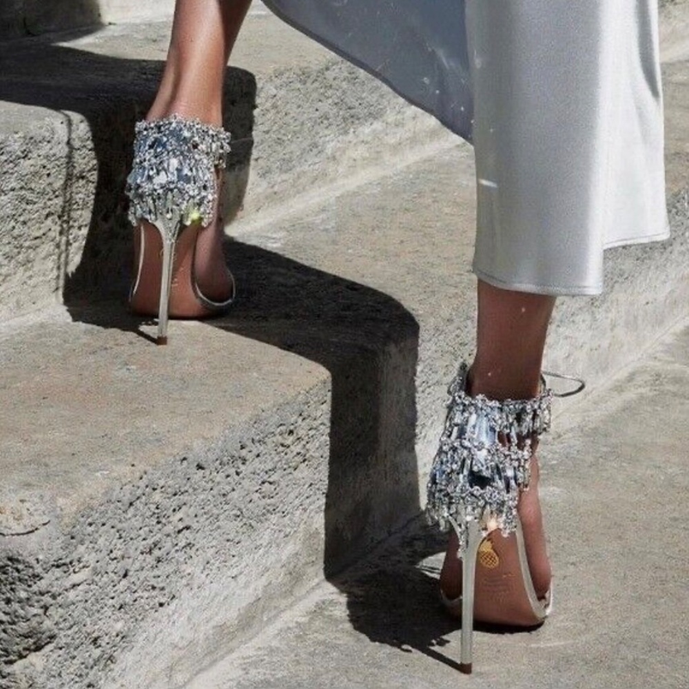 Aquazzura Silver Moonwalk Stiletto Sandals Heels / Current Season EU40/U…